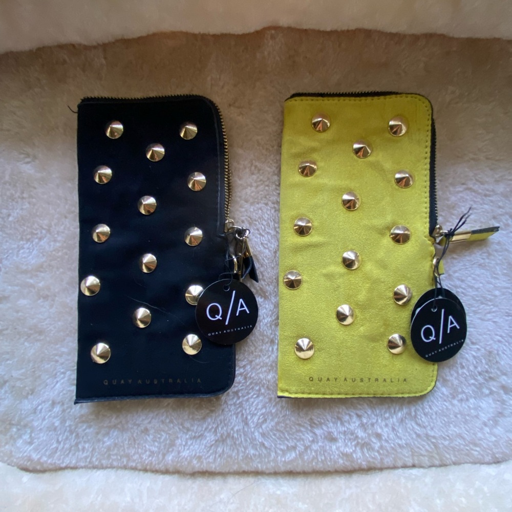 Quay Australia Stud Pouch